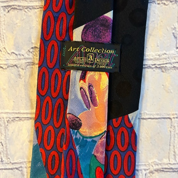 WALT DISNEY MICKEY IT ALL STARTED WITH A MOUSE MENS SILK TIE MADE IN ITALY - Picture 8 of 8